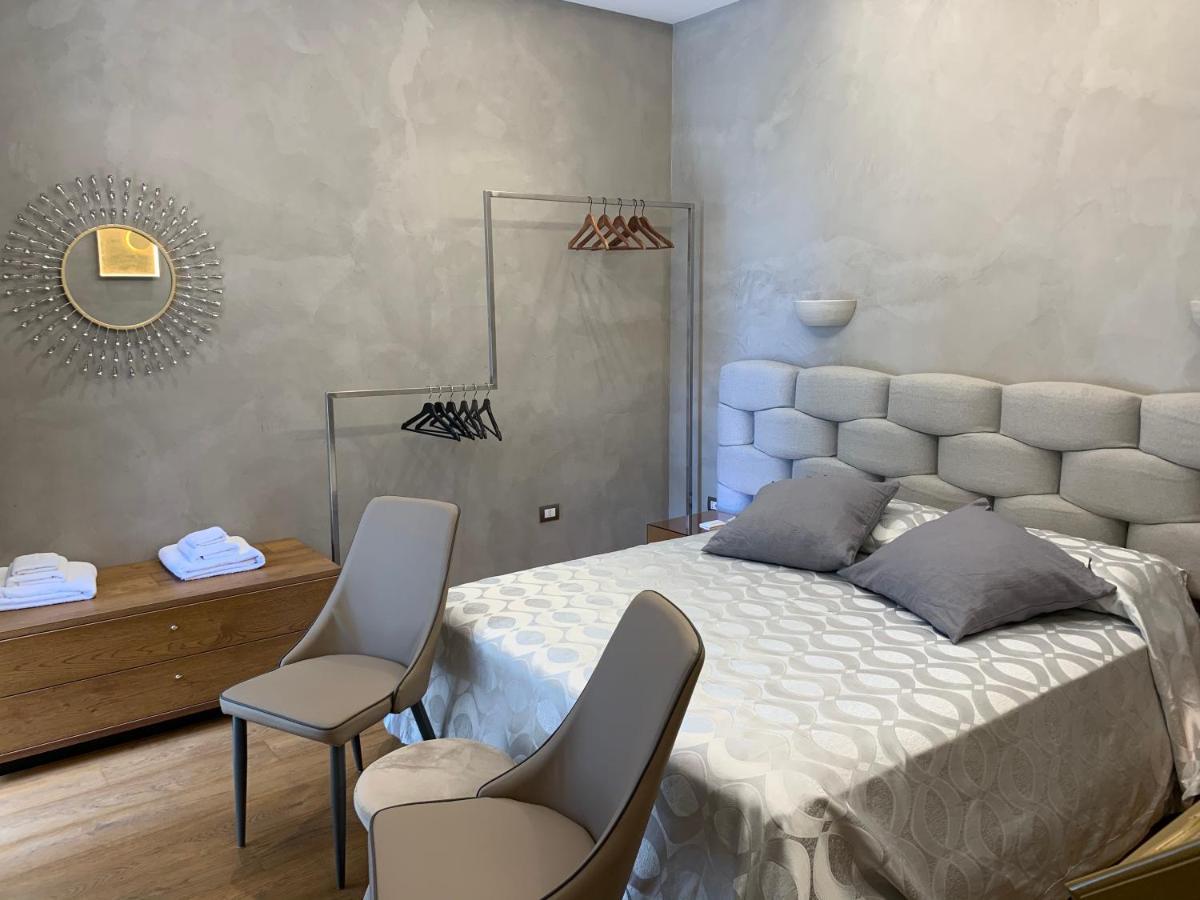Civico Cinque Home Luxury Apartment Салерно Экстерьер фото